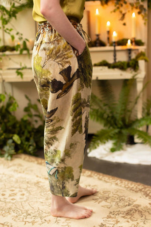 Theatre of Dreams Linen Cropped Artist Pant w/ Swan, Birds: L/XL