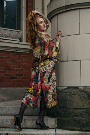 Friendship Love & Truth Opera Duster Kimono Robe: Classic