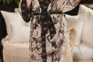 Honey & The Moon Opera Duster Kimono Robe w/ Florals & Bees