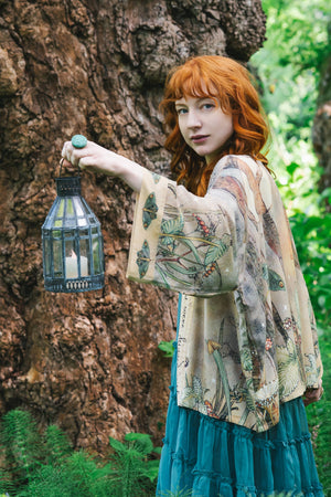 Lovelight Pixie Cropped Kimono w/ woodland swallow & stars