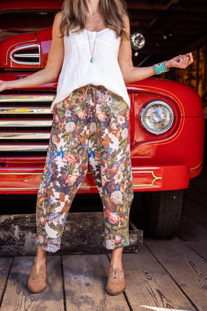 Love Language Linen Cropped Artist Pant w/ Flowers: Original O/S