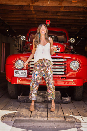 Love Language Linen Cropped Artist Pant w/ Flowers: Original O/S
