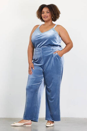 Plus Size Lace Detail Velvet Cami Top