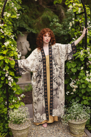 Honey & The Moon Opera Duster Kimono Robe w/ Florals & Bees