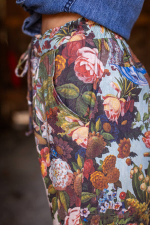 Love Language Linen Cropped Artist Pant w/ Flowers: Original O/S