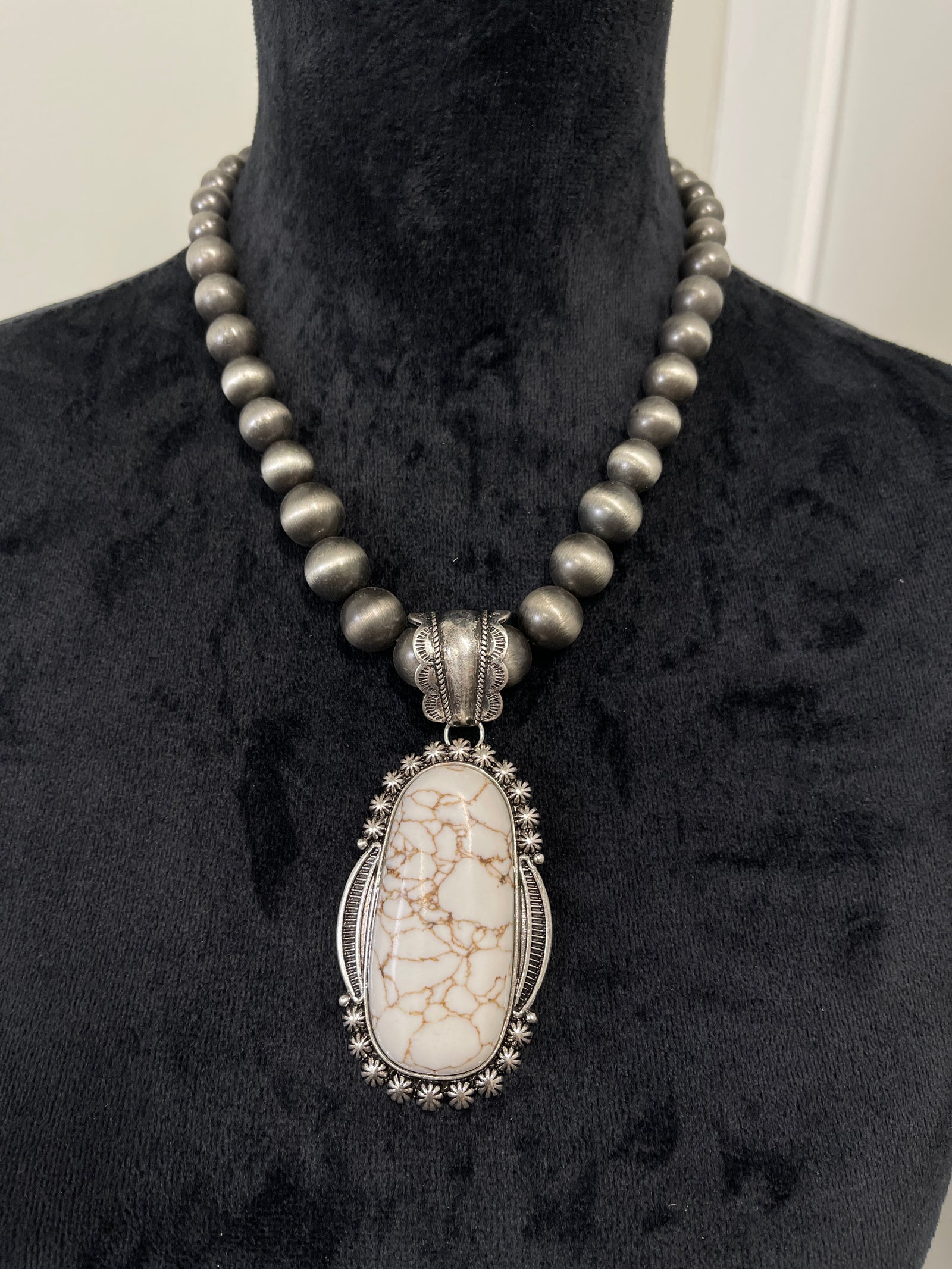 Faux Navajo Beaded Necklace with 3in Natural Stone Medallion