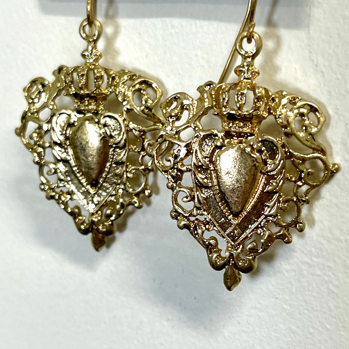 Gold Tone Filigree Earrings