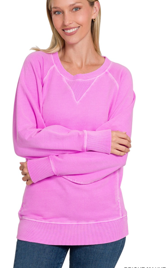 BRIGHT MAUVE SWEATSHIRT WITH POCKET