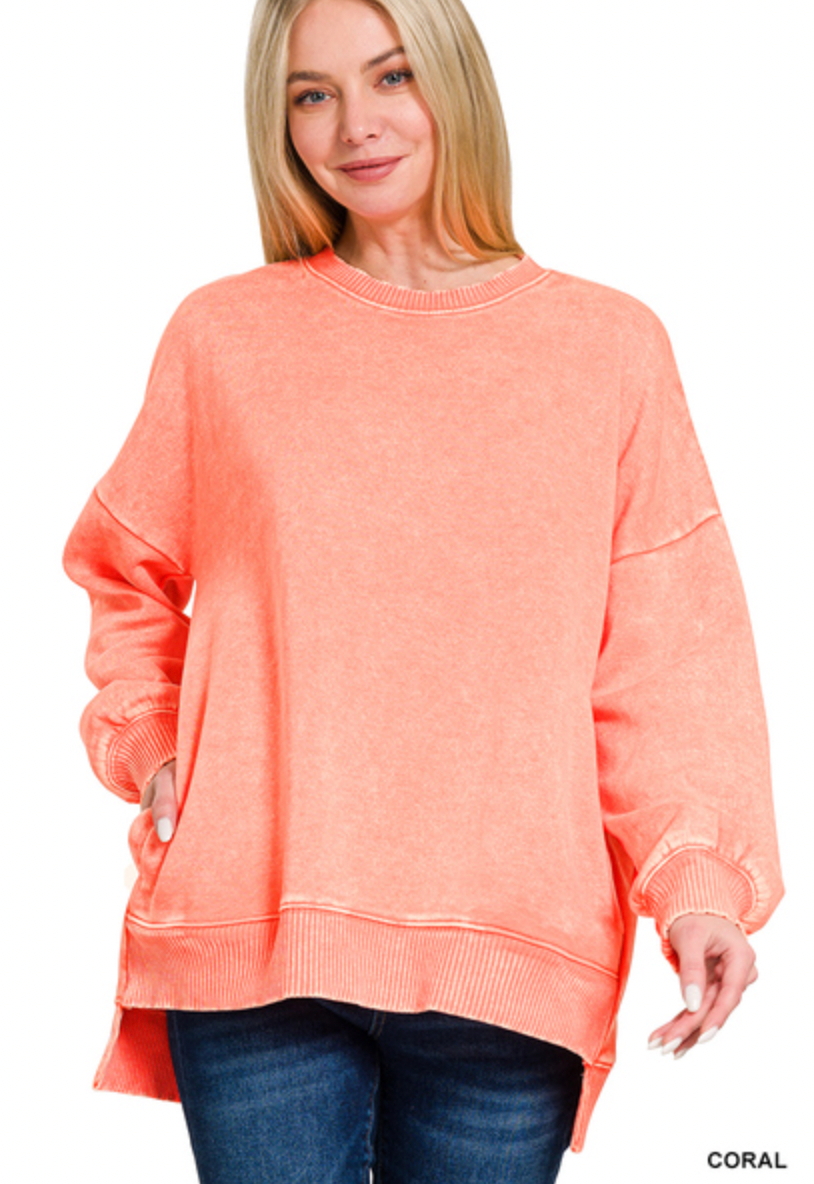 CORAL HI-LO SWEATSHIRT WITH POCKETS