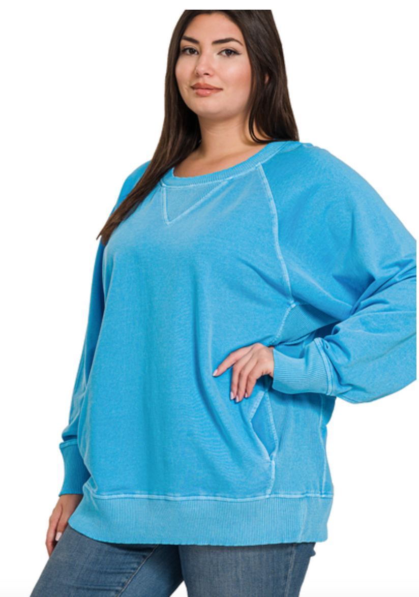 PLUS OCEAN BLUE SWEATSHIRT WITH POCKETS