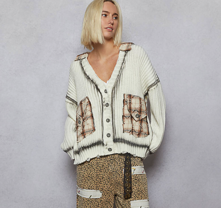 V-NECK LONG SLEEVE CARDI
