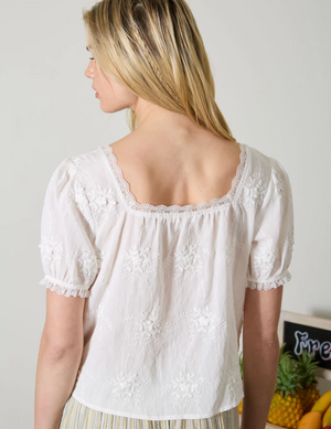 FLORAL EMBROIDERY LACE TRIM PUFF SLEEVE TOP