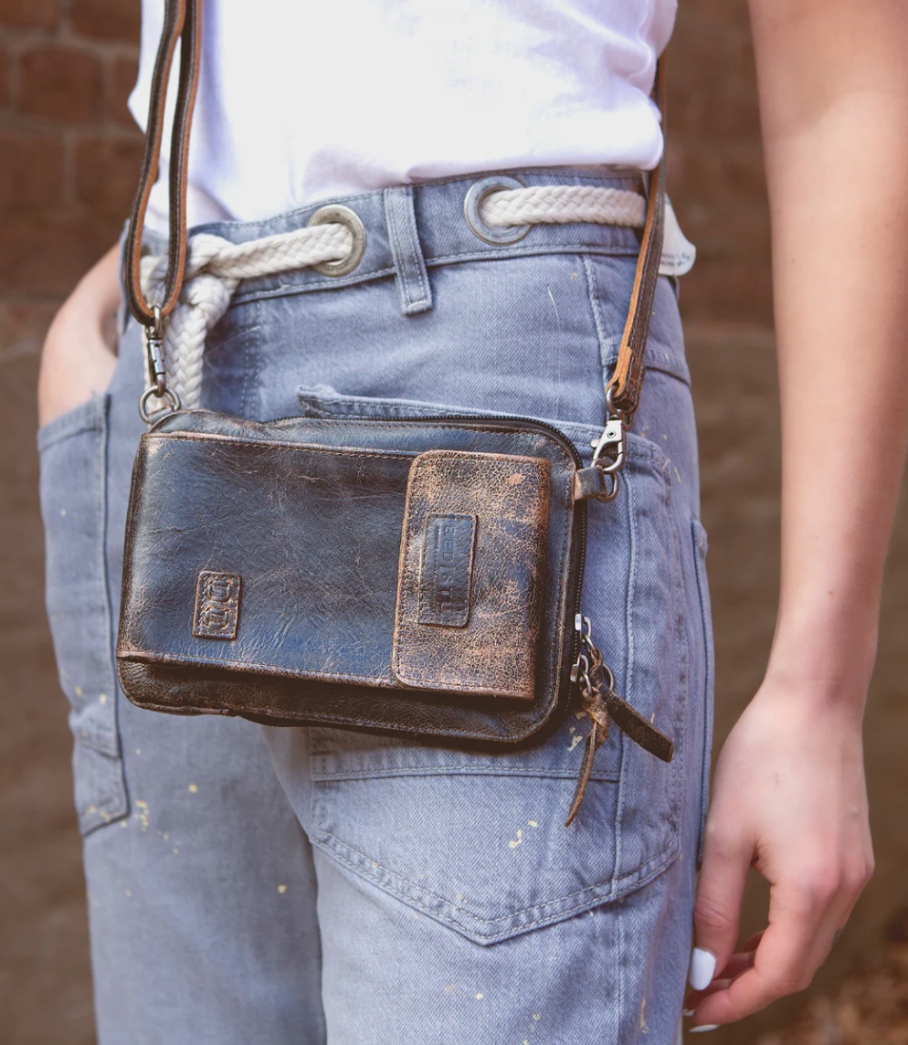 BedStu Alelike Crossbody Purse