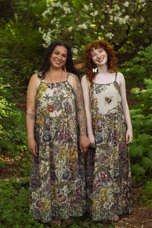Love Grows Wild Bohéme Slip Dress With Bees: L/XL (fits approx. size 12-16)