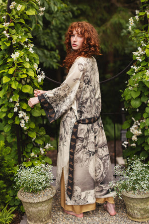 Honey & The Moon Opera Duster Kimono Robe w/ Florals & Bees