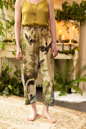 Theatre of Dreams Linen Cropped Artist Pant w/ Swan, Birds: L/XL