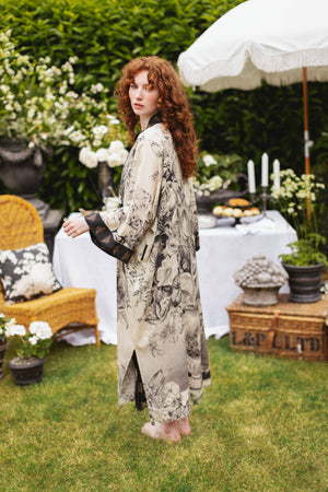 Honey & The Moon Opera Duster Kimono Robe w/ Florals & Bees