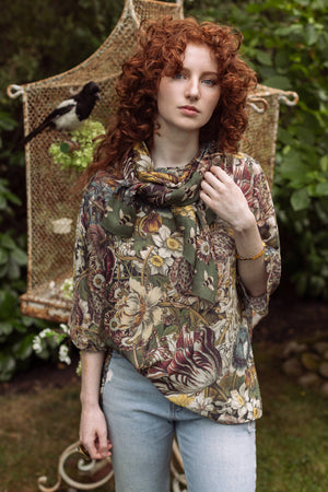 Love Grows Wild Luxe Tee Floral Tunic Shirt with Bees: S/M (4-8)