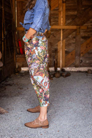 Love Language Linen Cropped Artist Pant w/ Flowers: Original O/S