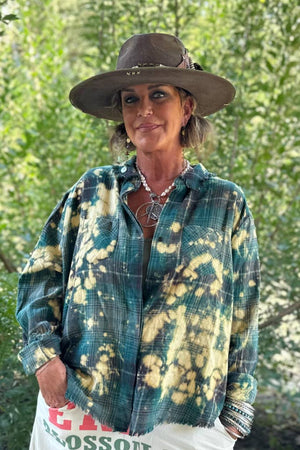 Afternoon Breeze Flannel: Teal: L/XL